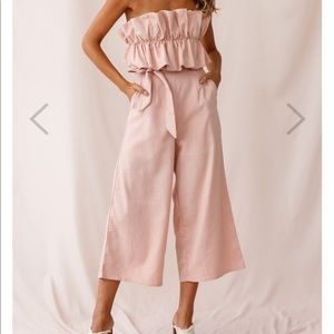 Selfie Leslie blush jumpsuit